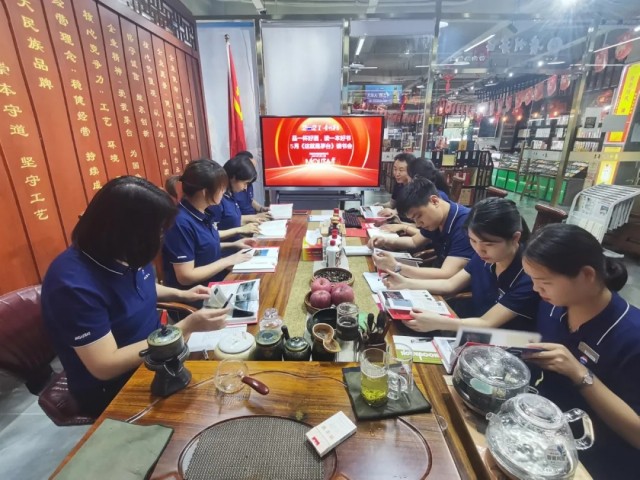 1630570509640366.jpg 640.webp.jpg